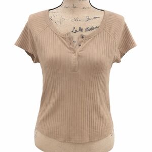 American Eagle | Mocha Ribbed Henley | Fitted Crop Tee | Size Large